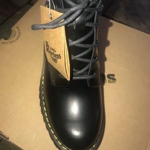 NWT Dr.Martens